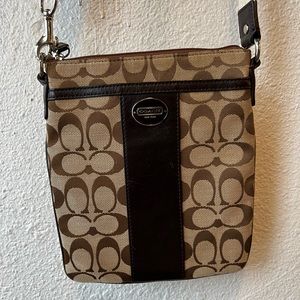 Coach crossbody purse